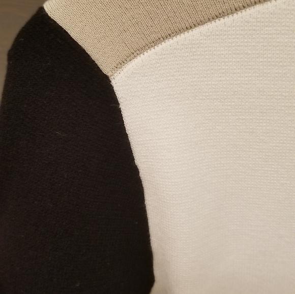 Hugo Boss sweater - Picture 5 of 6